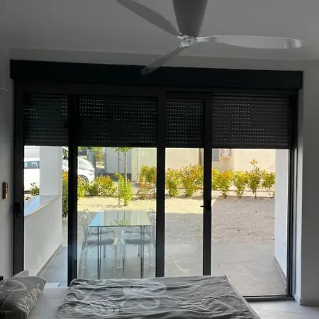 Enroom Zambratija (Istria)