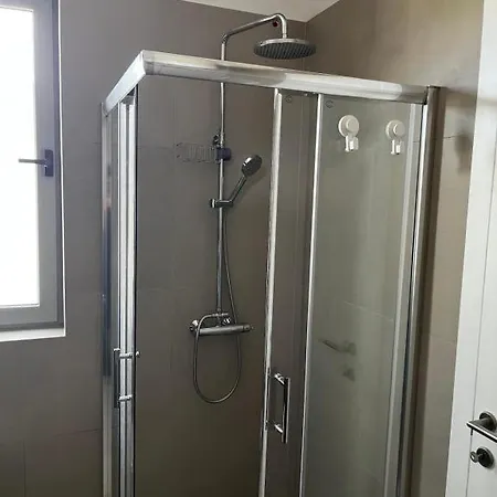 Enroom * Zambratija (Istria)